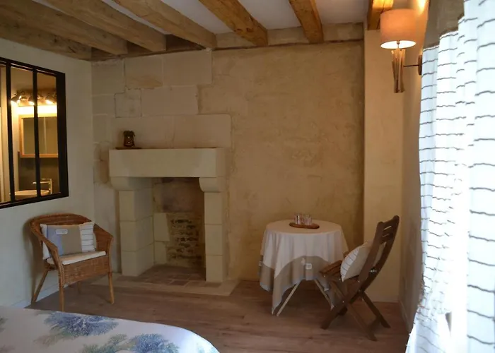 Escale A Villeperdue Chambre Hellulaug